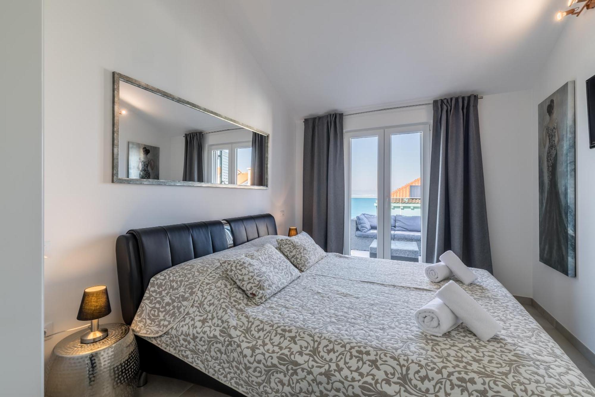 Villa Luce Del Sole Mirca  Luaran gambar