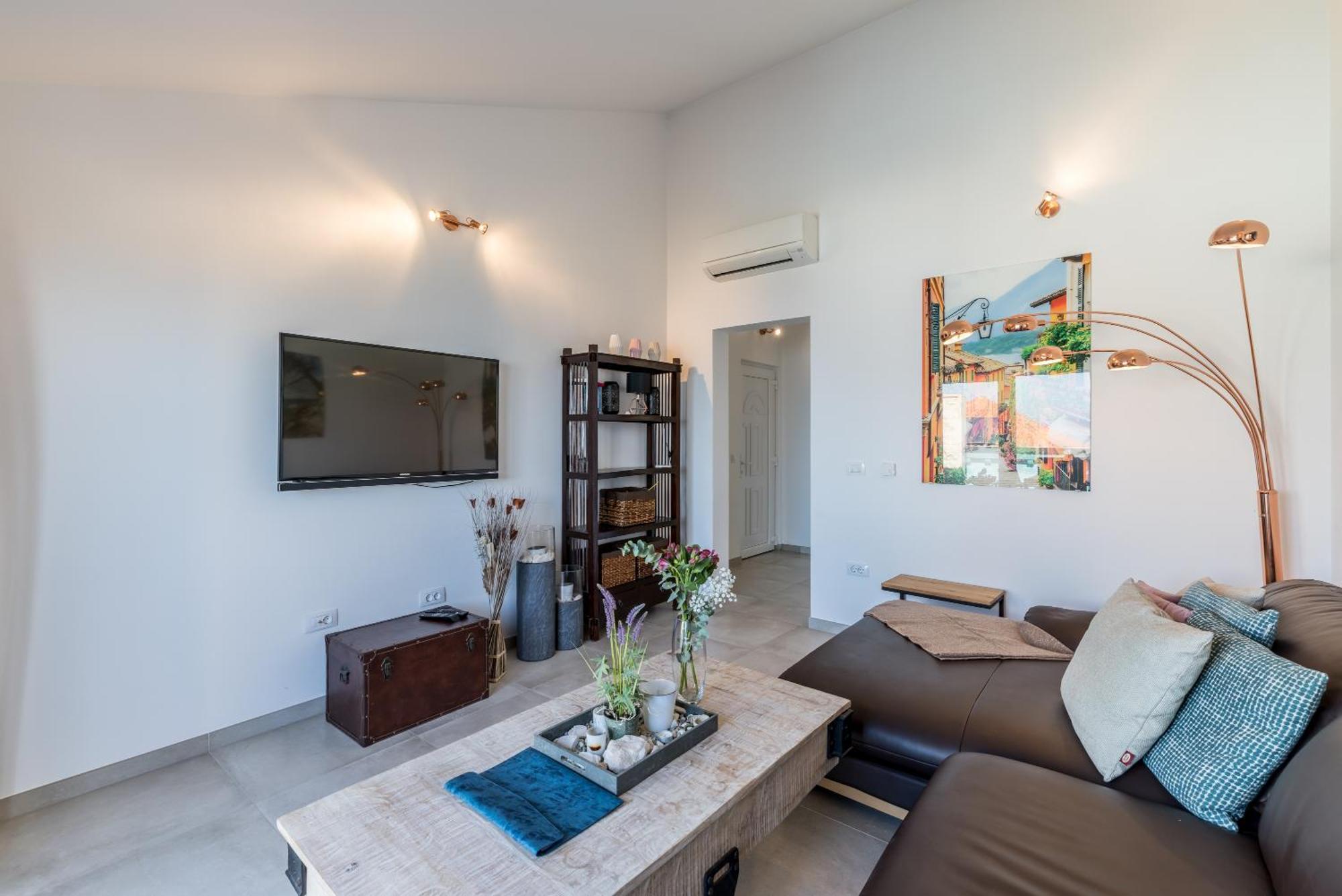 Villa Luce Del Sole Mirca  Luaran gambar